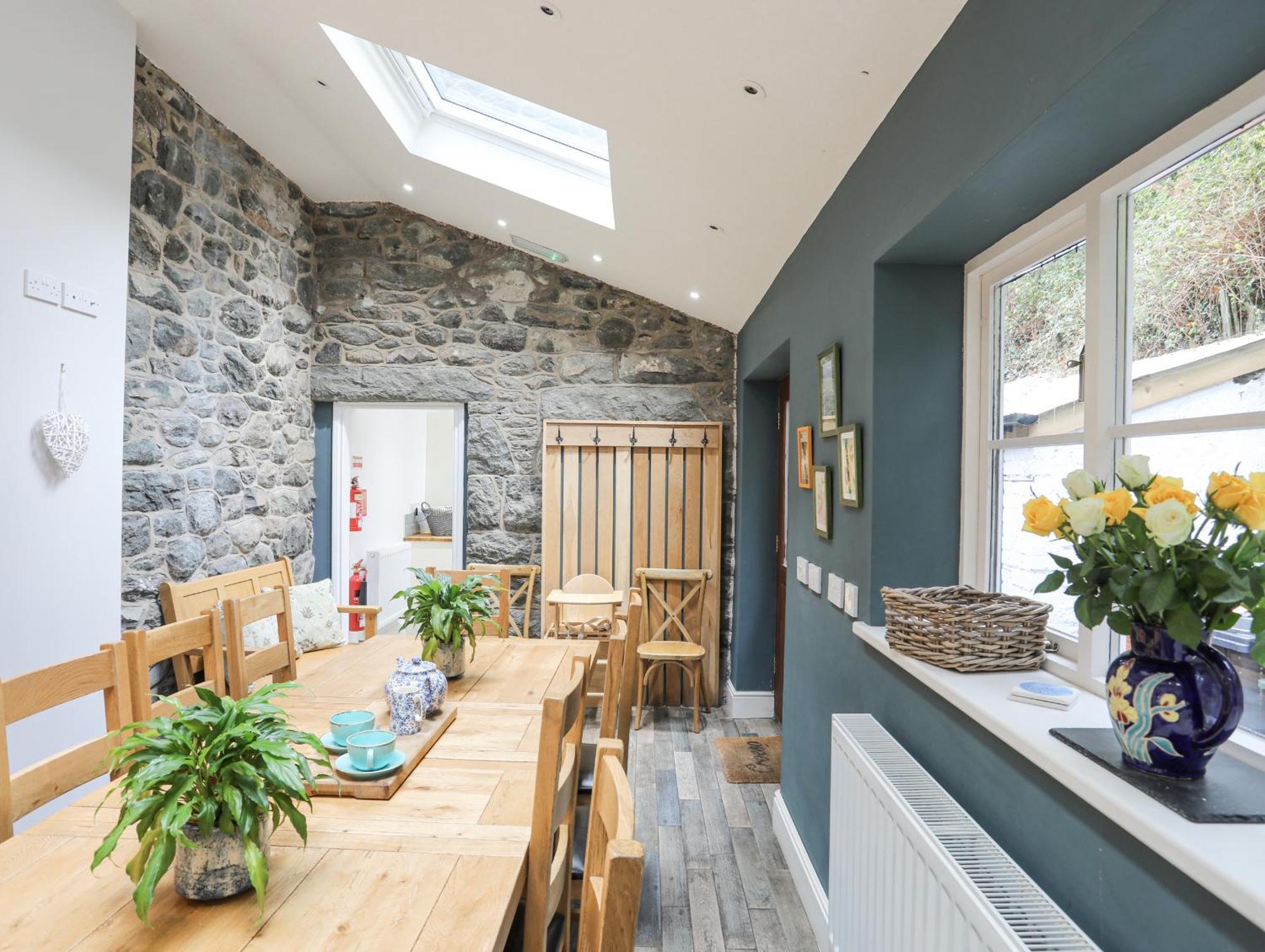 Villa Ty'N Y Cae à Llanbedr-y-cennin Extérieur photo