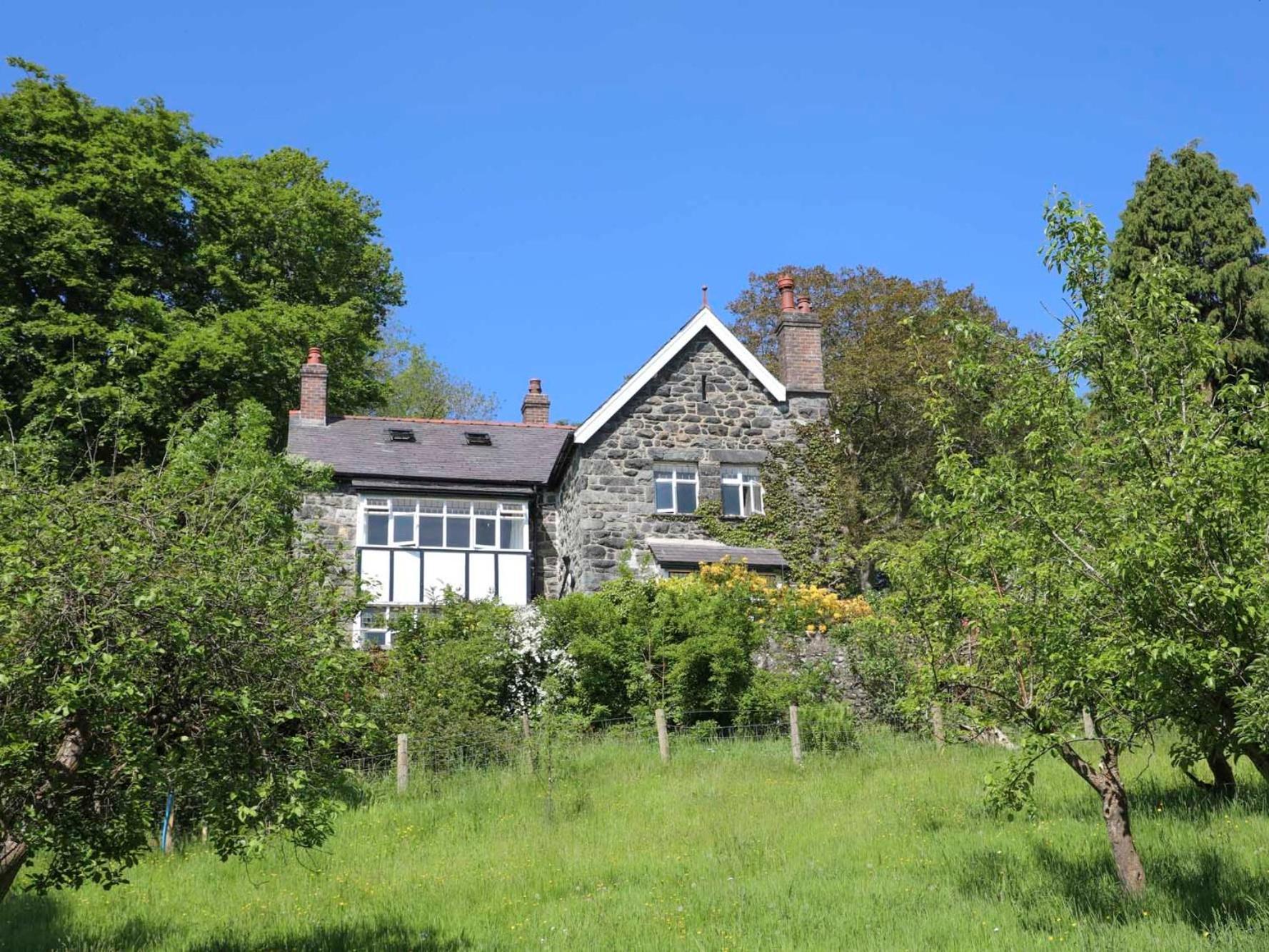 Villa Ty'N Y Cae à Llanbedr-y-cennin Extérieur photo
